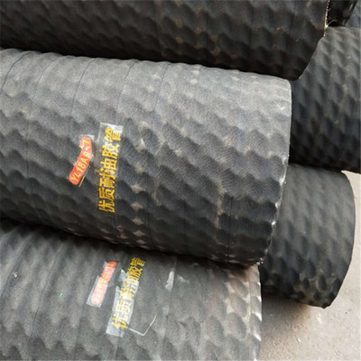 耐油橡膠管 6寸DN152/159規(guī)格，為何成為當(dāng)?shù)赜凸捃?chē)首選？